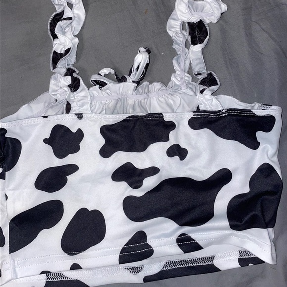cow print crop top - Picture 2 of 2